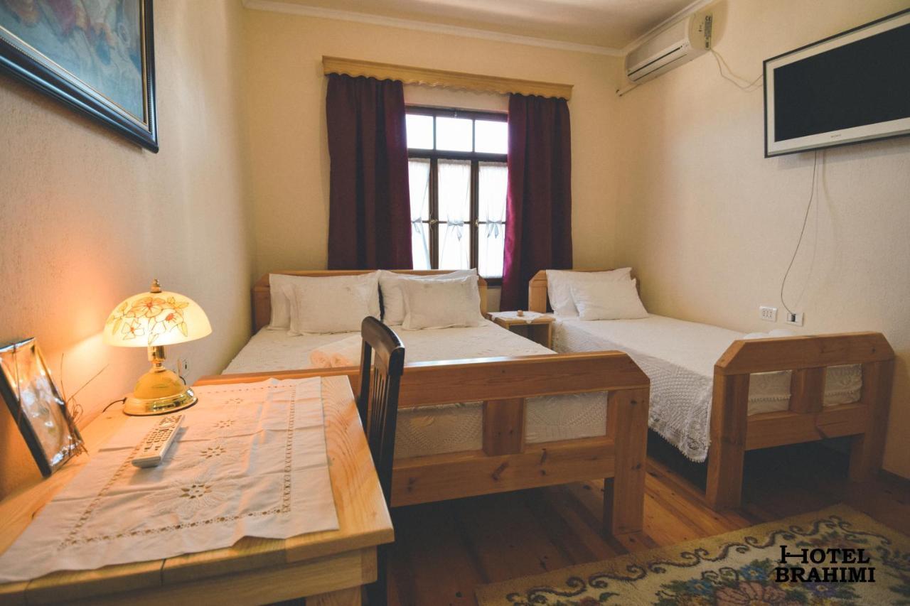 Hotel Brahimi Gjirokastër Exterior foto